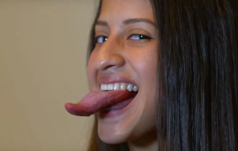 Gerkary Bracho Blequett heeft een tong van ruim 11 cm