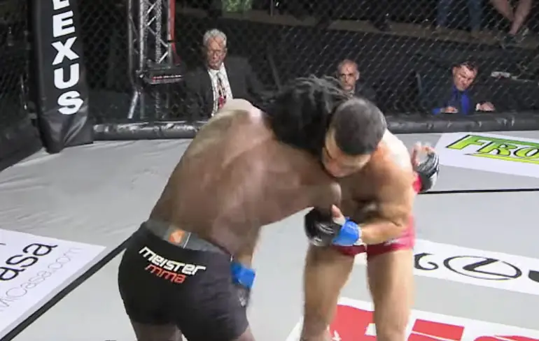 Bizarre TKO tijdens FIGHT TIME 34