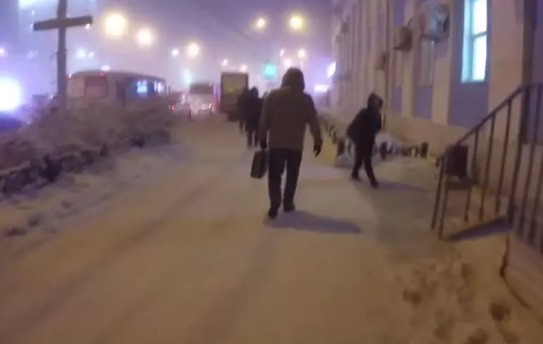 Kijkje nemen in Jakoetsk bij min 44