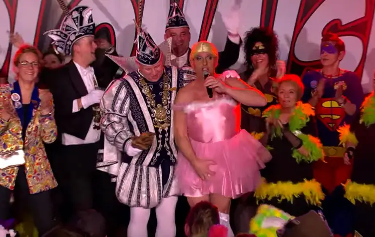 Carnaval 2017: Rob Ronalds - Haar Naam Was Hans