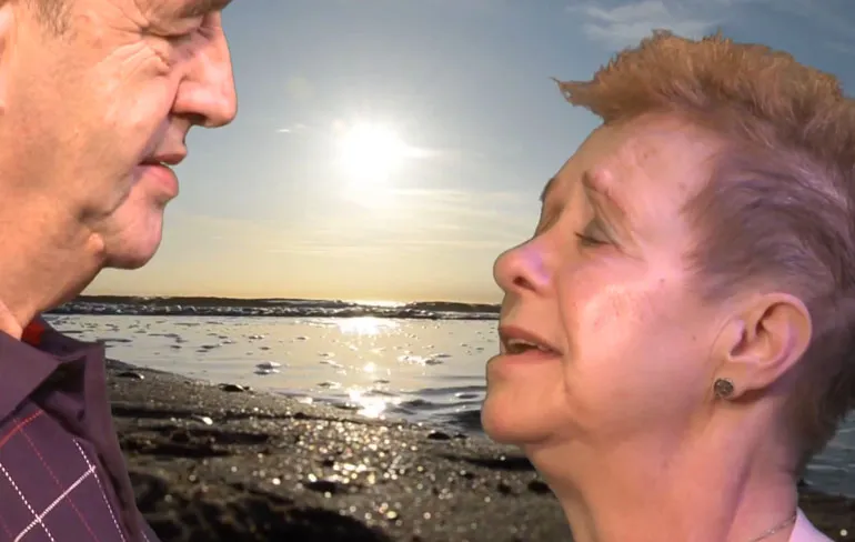 Janneke - 2 sporen in het zand