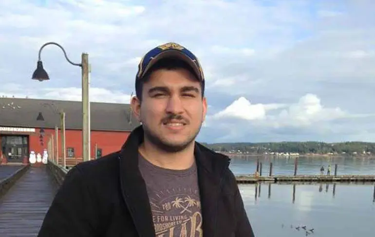 CCTV beeld van Arcan Cetin die 5 mensen afschoot in Cascade Mall