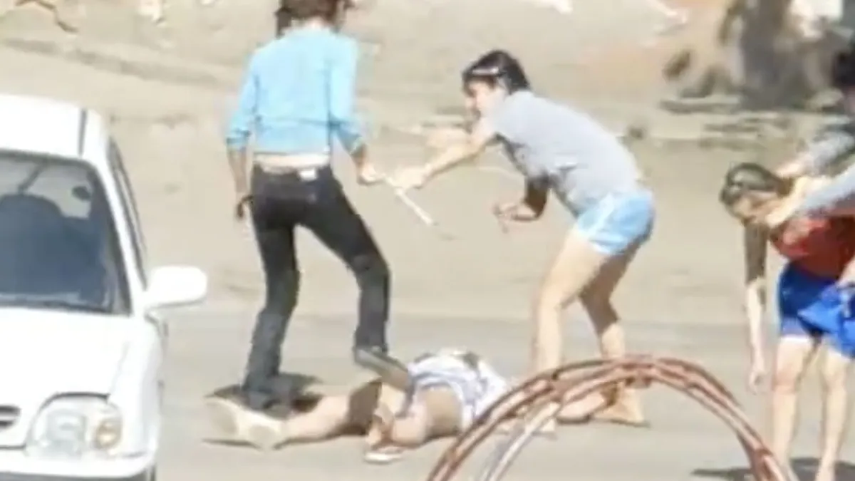 Griet in blauw shirtje gaat veel te ver tijdens ruzie