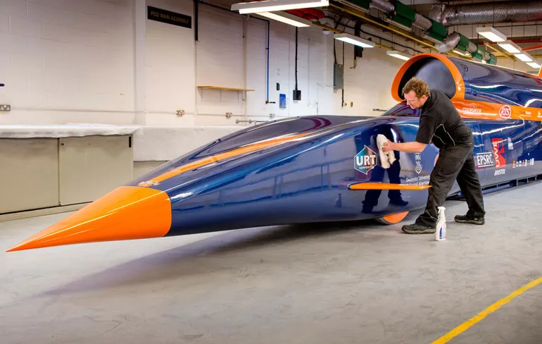 1000 mph met de Bloodhound Super Sonic Car