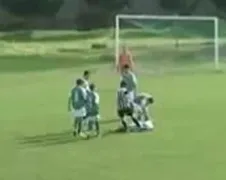 Eikel van een voetballer is een eikel