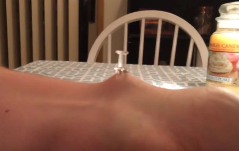 DIY: Pimple Popper met een punaise