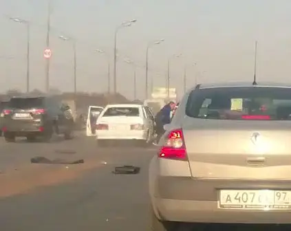Gasinstallatie zegt boem op de snelweg