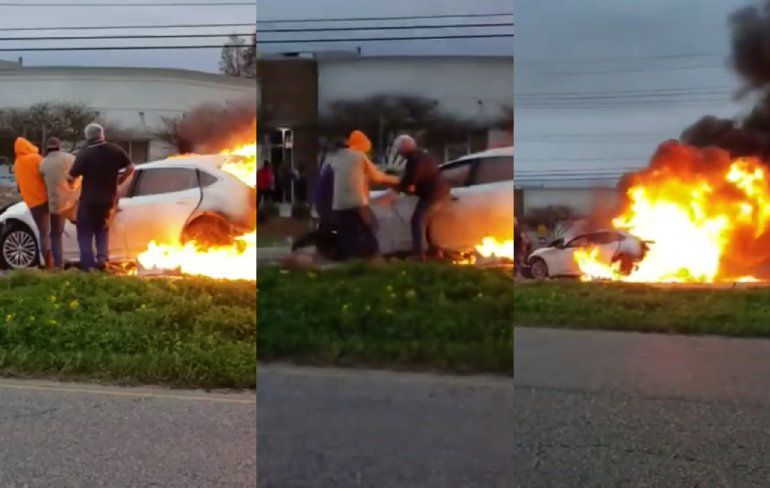 Omstanders redden vrouw uit brandende auto