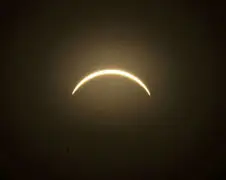 Volledige video van de zonsverduistering