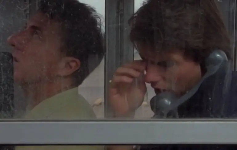 10 film bloopers die echt in de film zitten