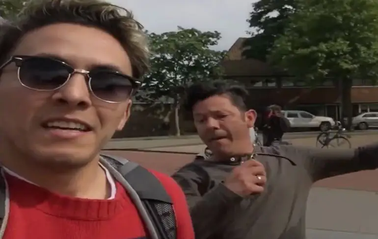 NOS cameraman schopt bloedzuiger tijdens vloggen