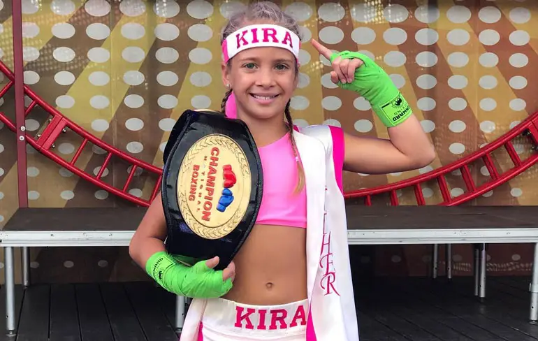Even kijken op de training van de 9-jarige Kira Makogonenko