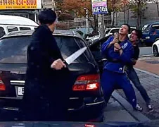 Bizarre situatie op de weg ergens in Zuid-Korea