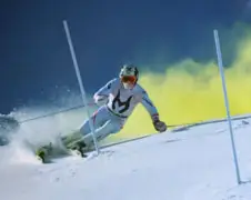 Kleurrijk glijden met Marcel Hirscher