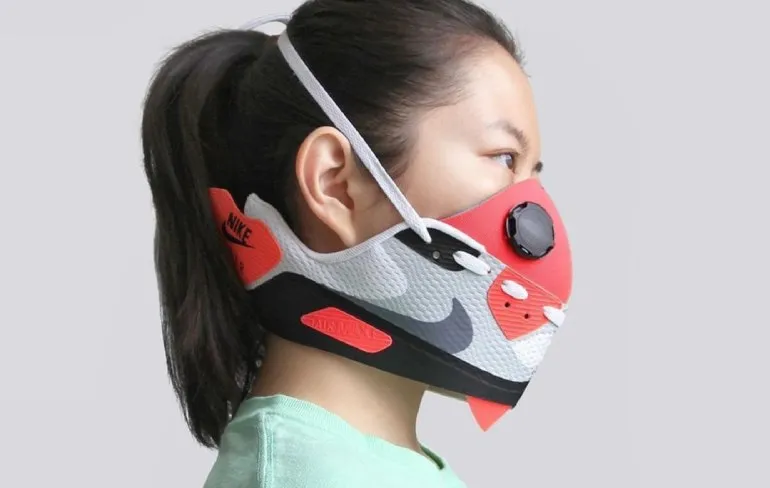 Zhijun Wang maakte al Nike mondkapjes voor Nike in de mondkapjes game stapte