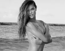 Nina Agdal gekiekt door Jeff Olson