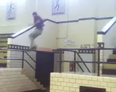 Knaap gaat voor een old school FAIL!