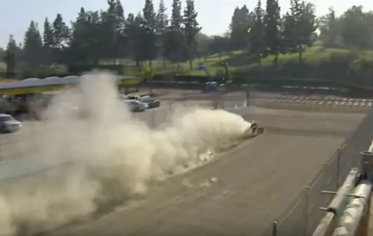 Parachute van dragracer Gary Densham deed even niet mee