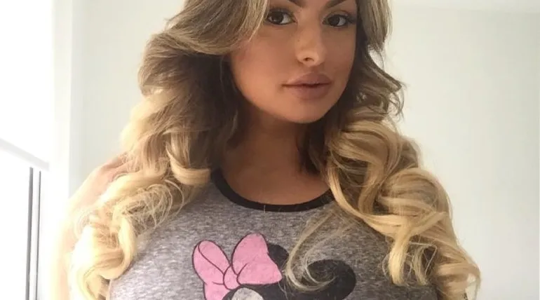 Ken je de Nederlandse Maya van de Wiel al?