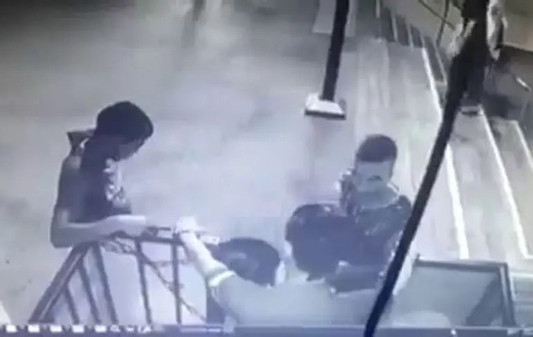 Gast geeft griet een warme verrassing in Eilat