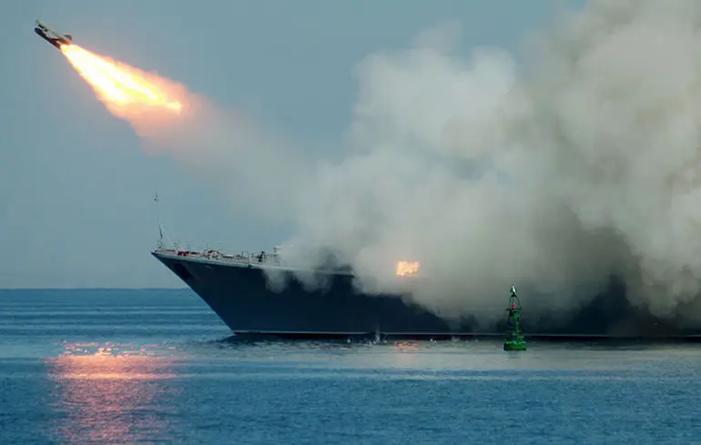 Rusland schiet 18 kruisraketten af op ISIS doelen
