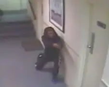Idioten schieten op elkaar in hotel