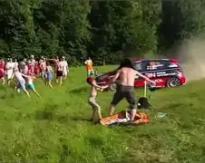Vader en zoon komen goed weg bij rally schuiver