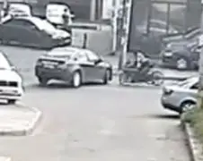 Motorrijder gaat voor eerste vliegles