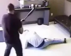 Winkelier mept overvallers met honkbalknuppel