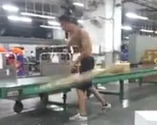 Taiwanees lekker aan het smijten