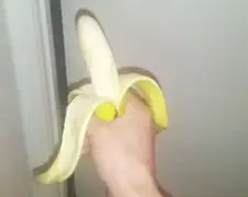 Even het aapje voeren