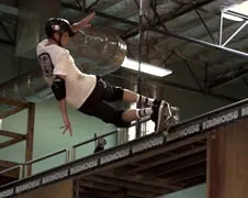 Of Tony Hawk nog kan skateboarden?