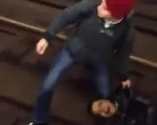 Gek overreden door NY Subway