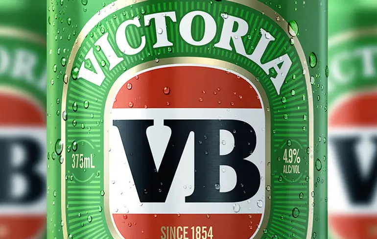 Victoria Bitter heeft kermis spelletje waar mannen wel vrolijk van worden