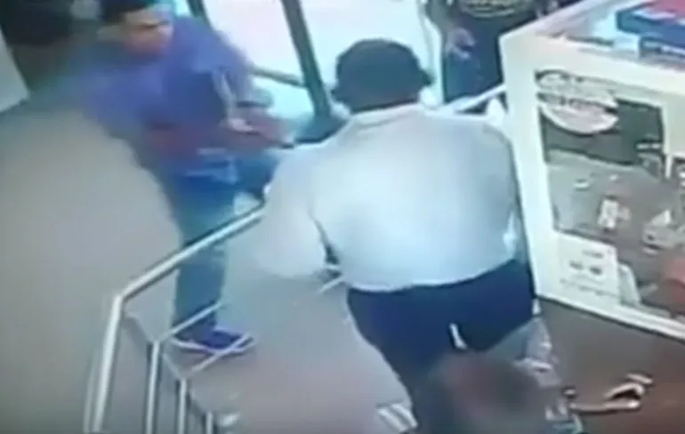 Agent stopt gewapende overval in Venezuela