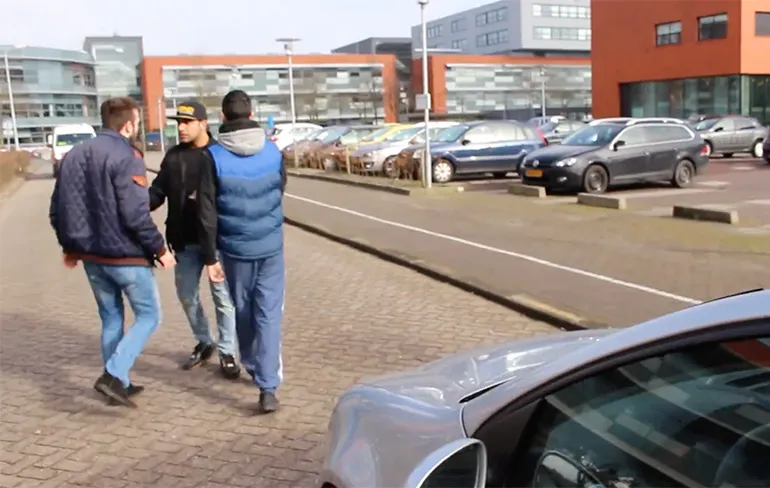 0Fux en PitPit lekker aan het matten met elkaar