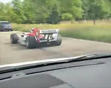 A1GP auto vliegensvlug op normale weg...