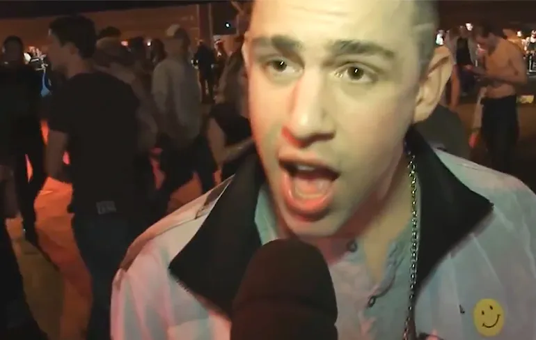 Achter de viral: Wat heb je?!