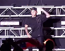 Afsluiting Ultra Music Festival 2015 door Jack Ü