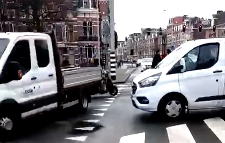 Aftermath beelden fataal ongeluk in Den Haag gaan rond op social media