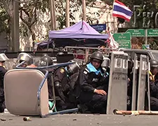 Agent trapt granaat weg in Thailand