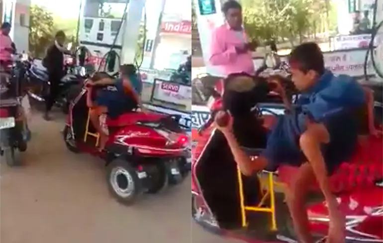Als je denkt alles gezien te hebben: Siamese tweeling op een scooter