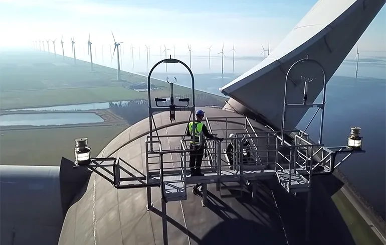 Altijd al willen weten: Hoe ziet een windmolen er van binnen uit?