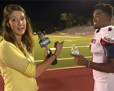 American Football-speler laat zien hoe je interview geeft!