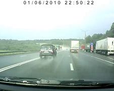 Aquaplaning Russische snelweg met fatale afloop