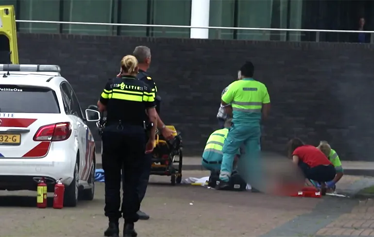 Arie den Dekker heeft zichzelf in de fik gestoken en is overleden in Oss