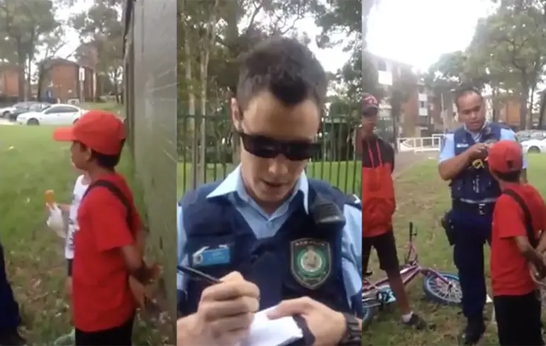 Australische politie arresteert tokkie kind en tokkie moeder filmt het
