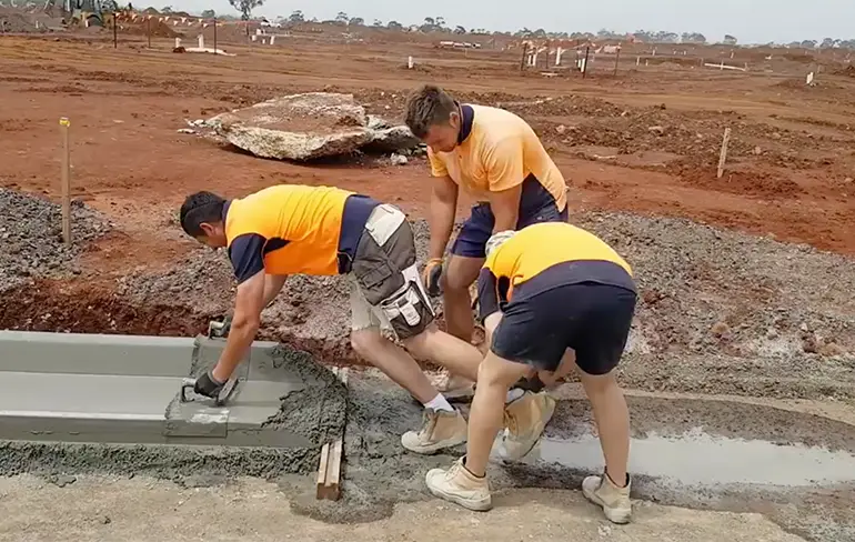 Australische stratenmakers laten zien wat teamwork is