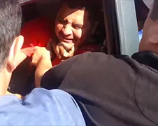 Autodief in San Diego maakt kennis met de buurt