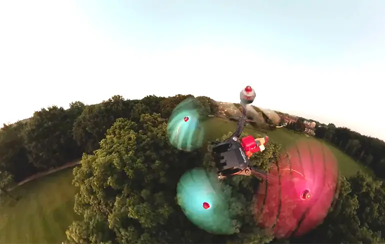 Awesome video van GoPro Fusion 360 camera op race Drone